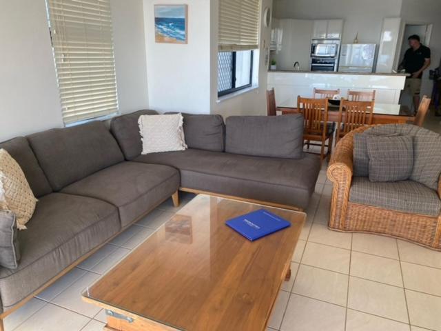 Kings Row Apartments Caloundra Ngoại thất bức ảnh