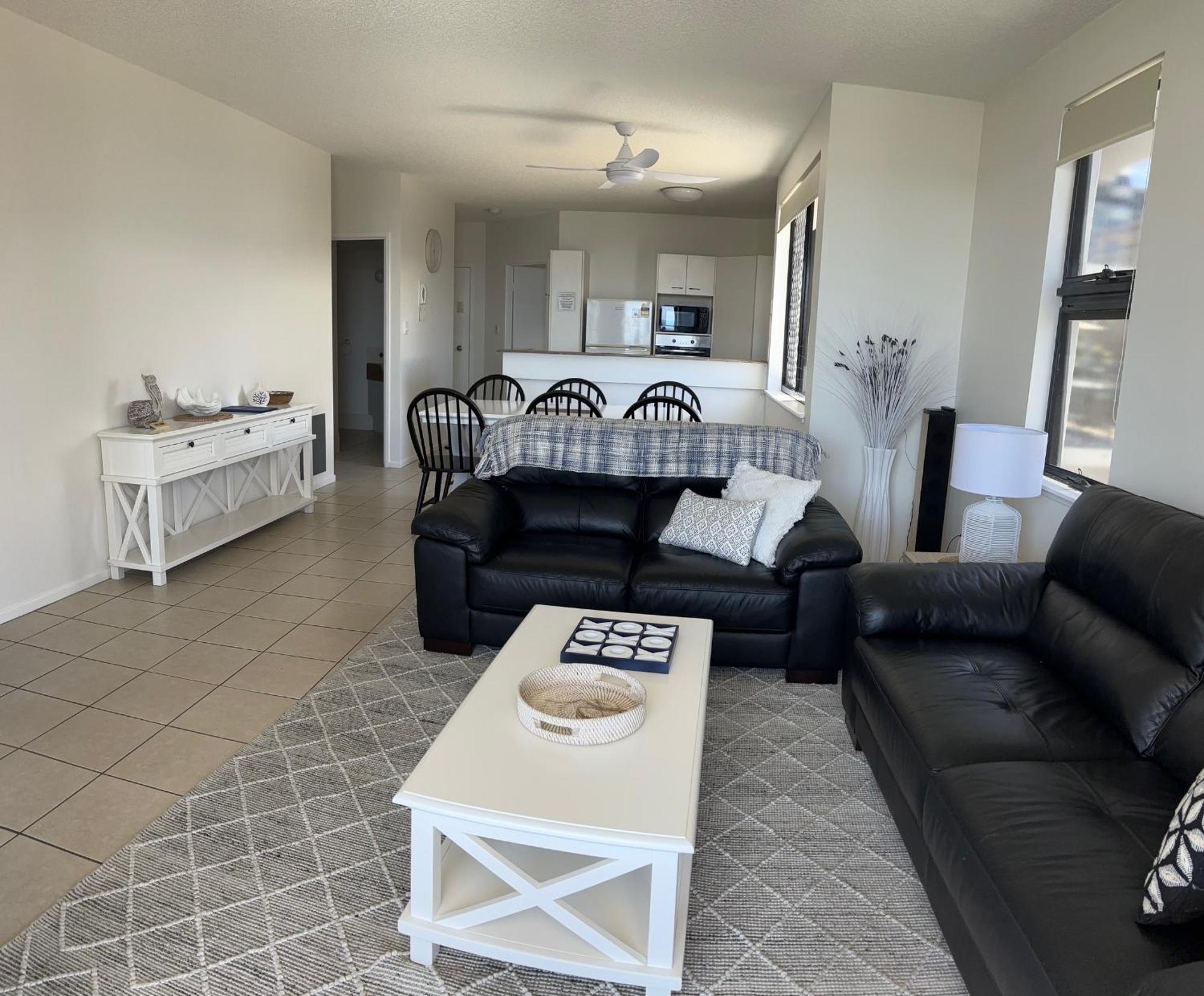 Kings Row Apartments Caloundra Ngoại thất bức ảnh